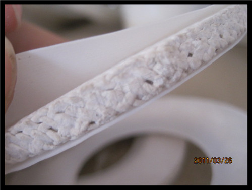 �S�ҹ���(y��ng)�������~�{���ķ������|Ƭ�����܃�(y��u)Խ