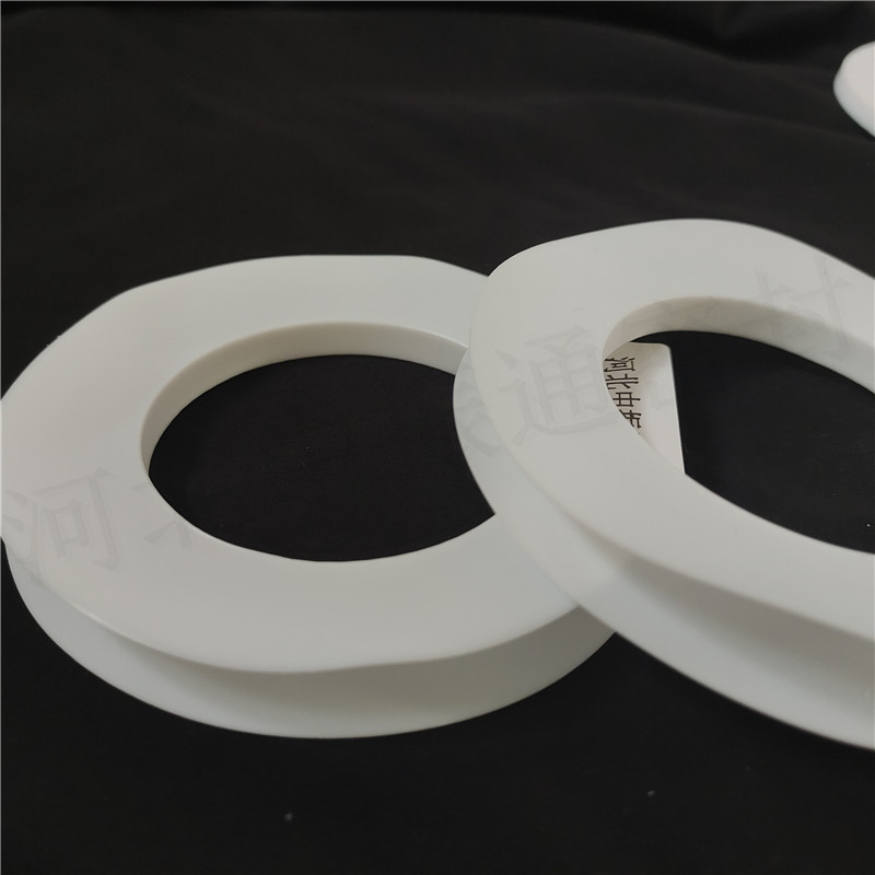 �����ķ��|Ƭʹ�÷����V������(bi��o)��(zh��n)�Rȫ